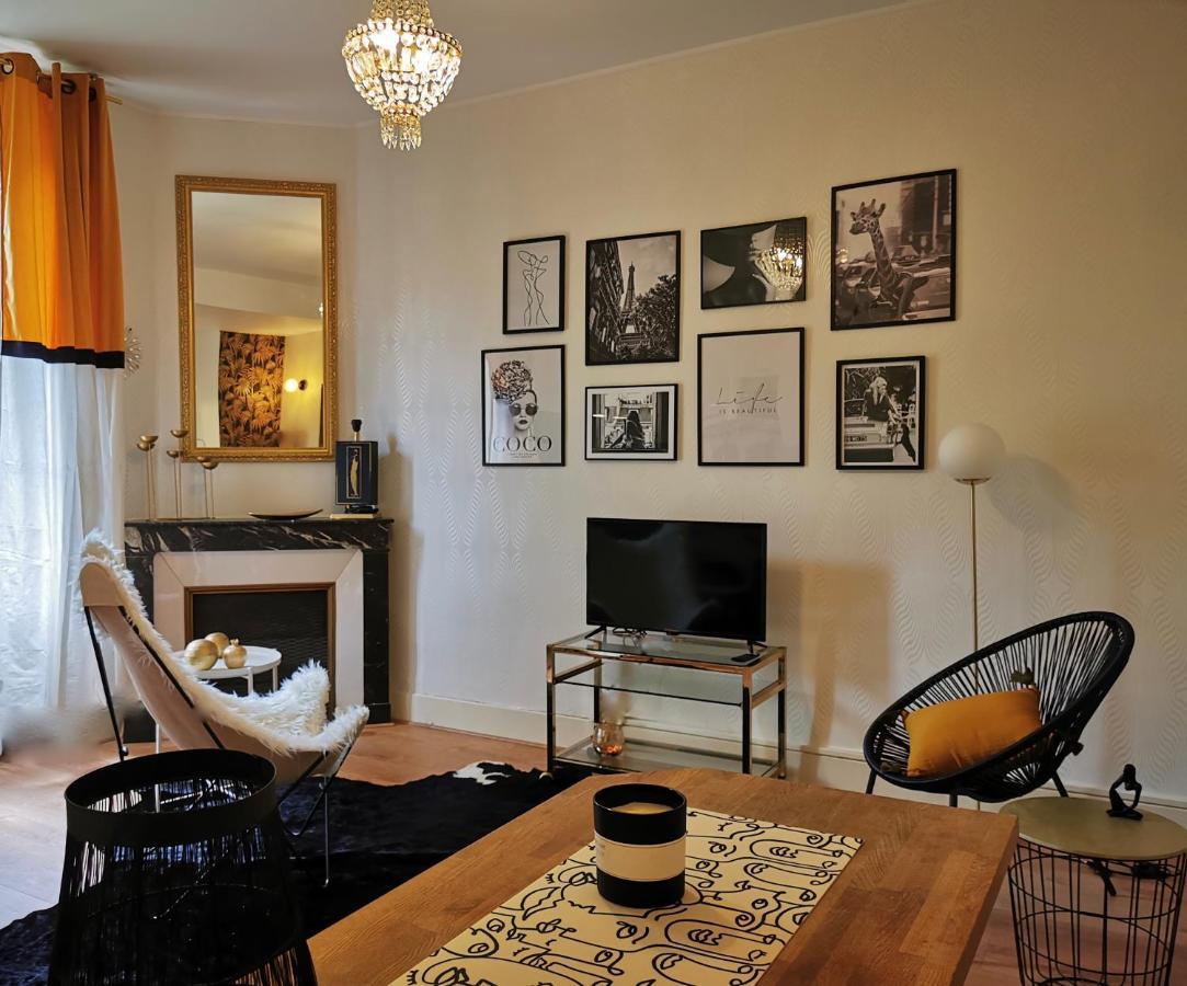Belle Reine - 3 Appartements En Coeur De Centre-Ville Aix-les-Bains Exterior foto